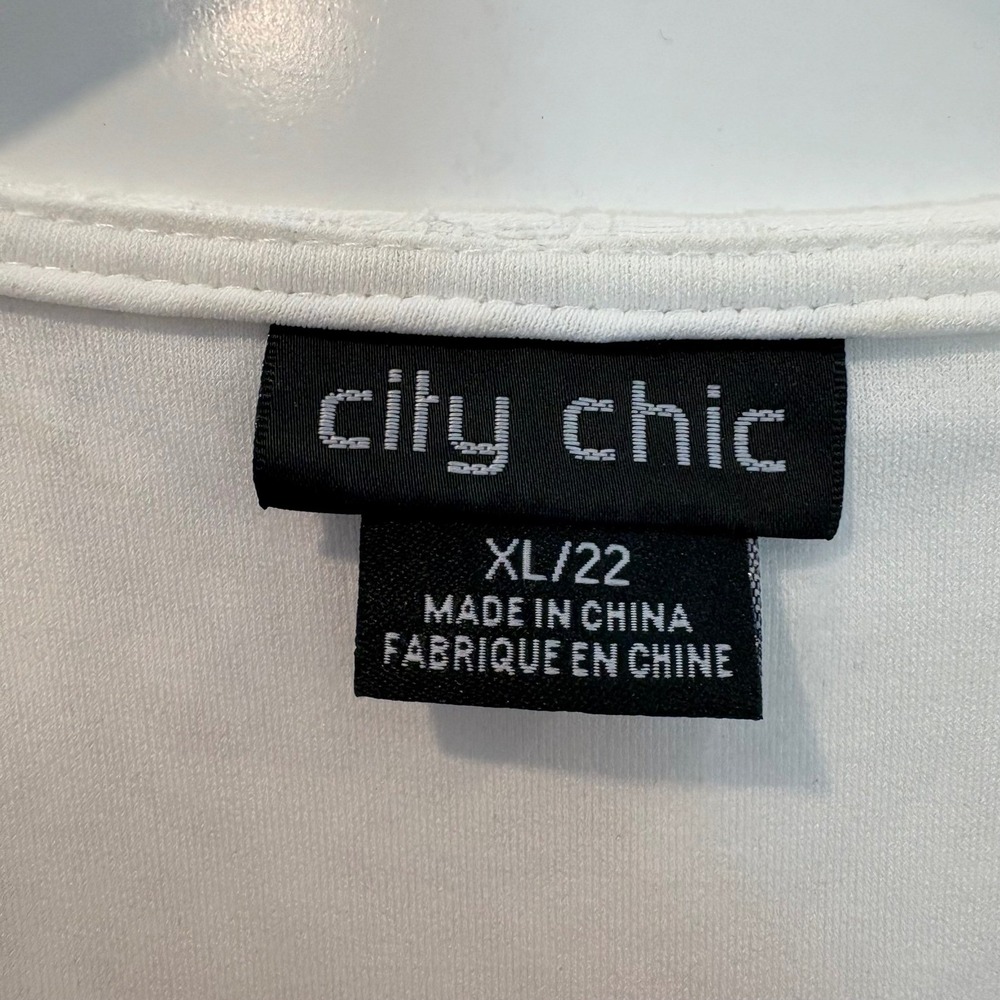 City Chic White Wrap Dress - Picture 4 of 7